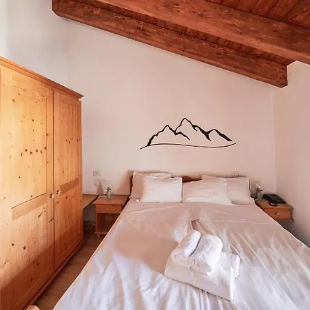 Bed & Bike Ledro 3* モリーナ・ディ・レードロ