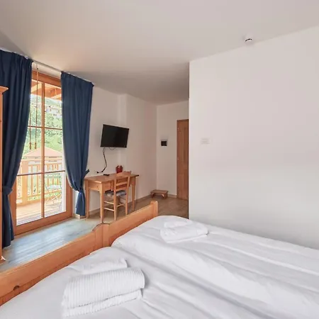 Bed & Bike Ledro 3*